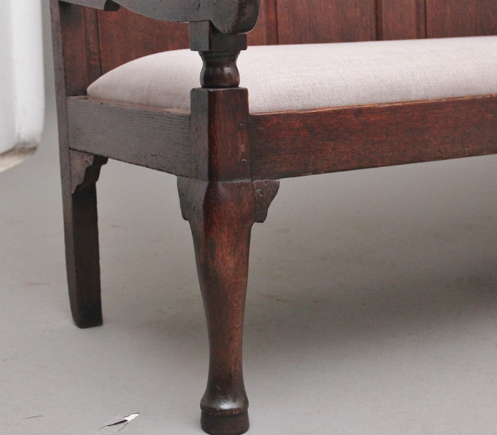 18th Century oak settle View IX