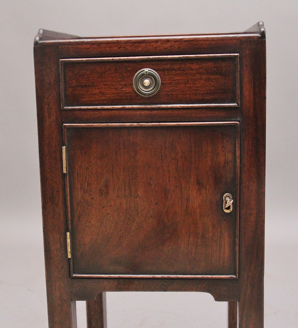 Pair early 20th Century mahogany bedside cabinets View IX