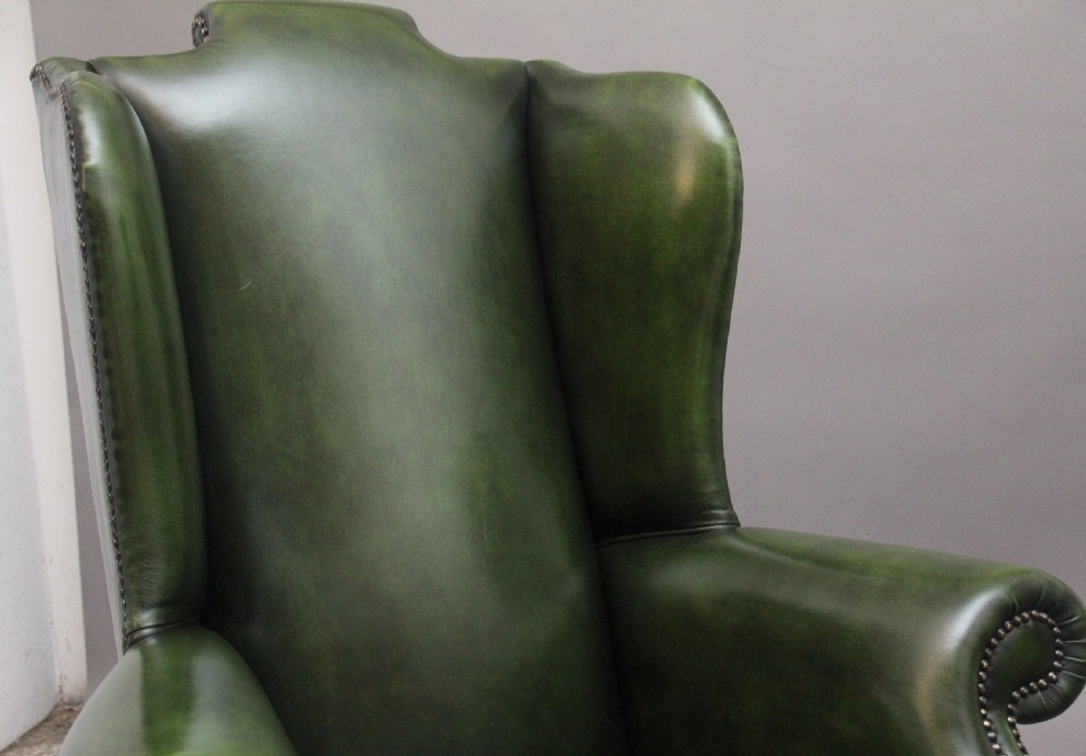 LARGE PAIR OF EARLY 20TH CENTURY WALNUT WINGBACK ARMCHAIRS View XIII