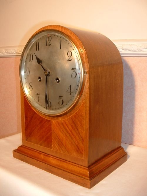 Arched Top Mahogany Bracket Clock.