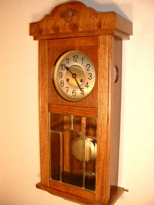Arts & Crafts Chiming Wallclock