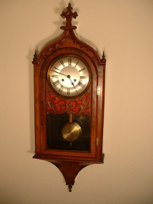 Striking Wallclock