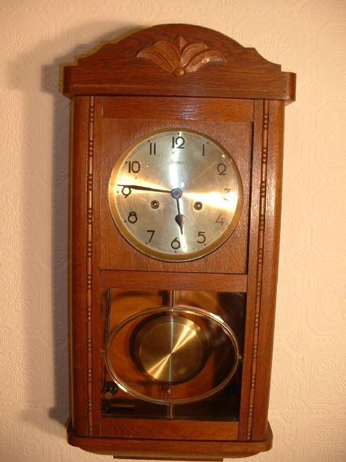 Arts & Crafts Striking Wallclock.