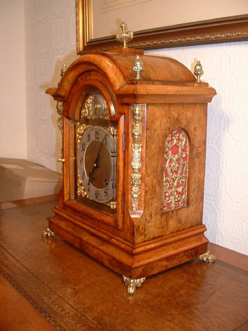 fig 2. A Superior Ting-Tang Bracket Clock