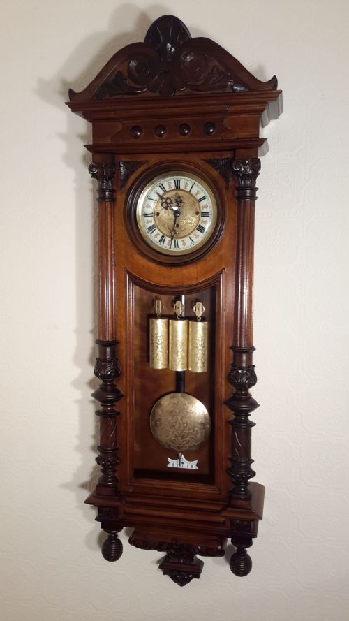 Gustav Becker, Grande Sonnerie, Vienna Wall Clock.
