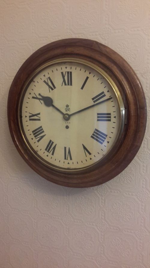Gpo Fusee Wall Clock