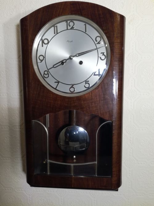 Art-deco Wall Clock