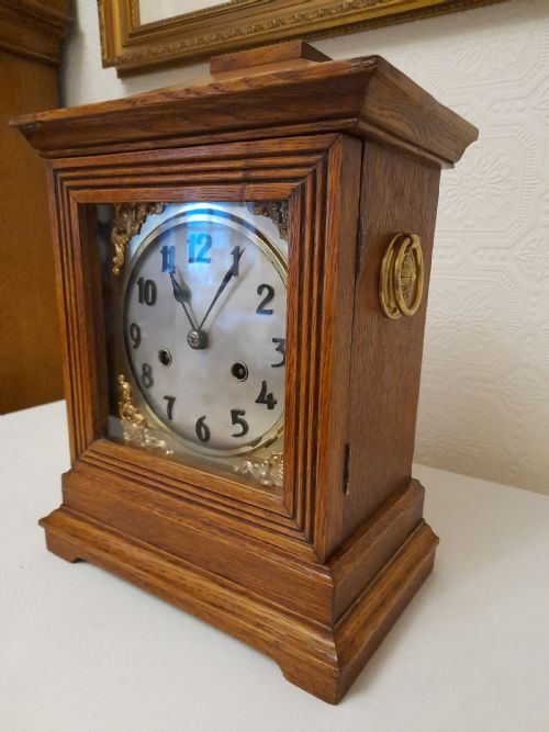 fig 1. Arts & Crafts Style Bracket/Mantel Clock