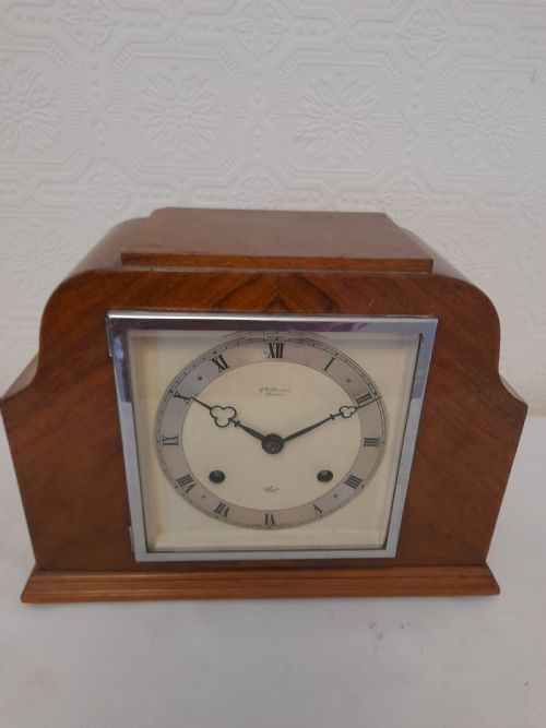 Art-deco, Elliott, Walnut Mantel Clock.