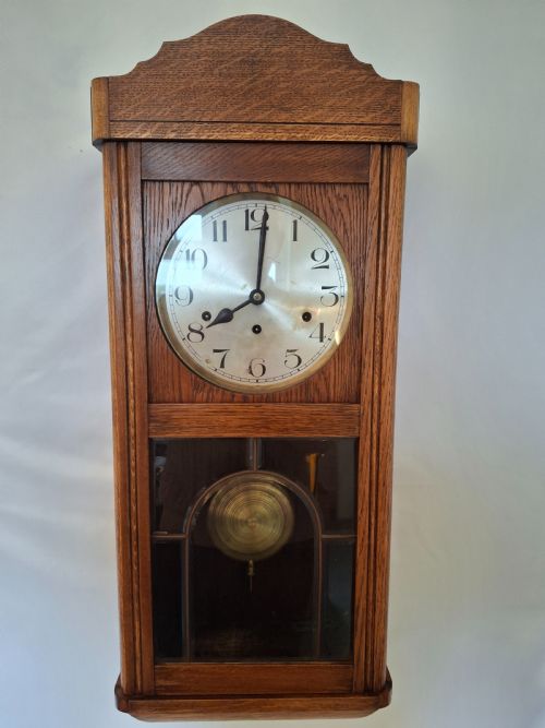 fig 1. Westminster-Chime, Golden Oak, Wall Clock