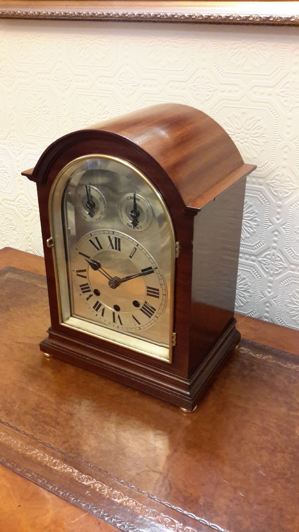 Mahogany, Westminster Chime Mantel Clock