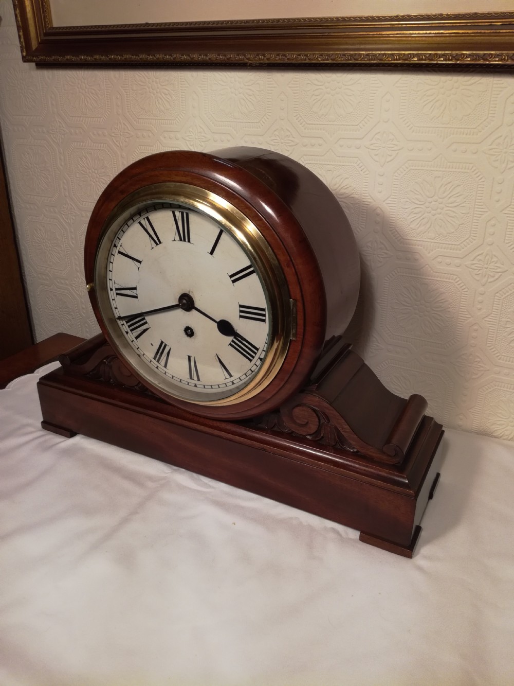 Boardroom / Table / Bracket Clock View VI
