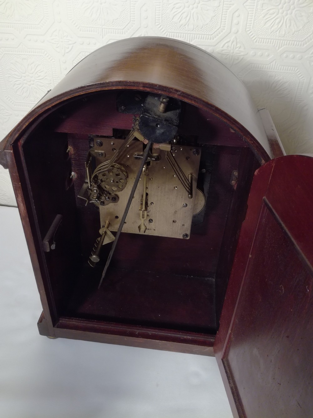 Gustav Becker Westminster-Chime Bracket/MantelClock. View VI