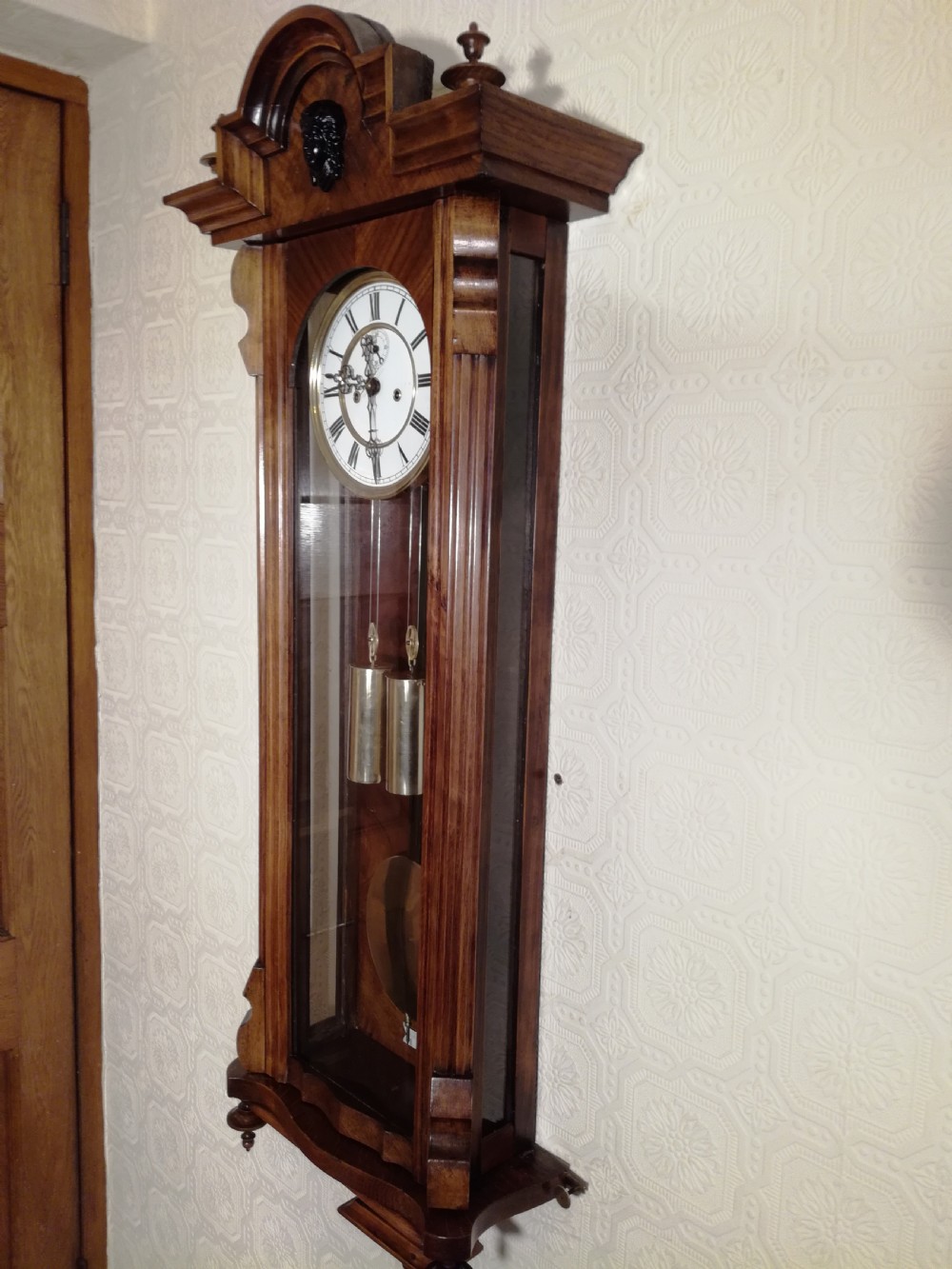 Double-weight Vienna Wall Clock View II