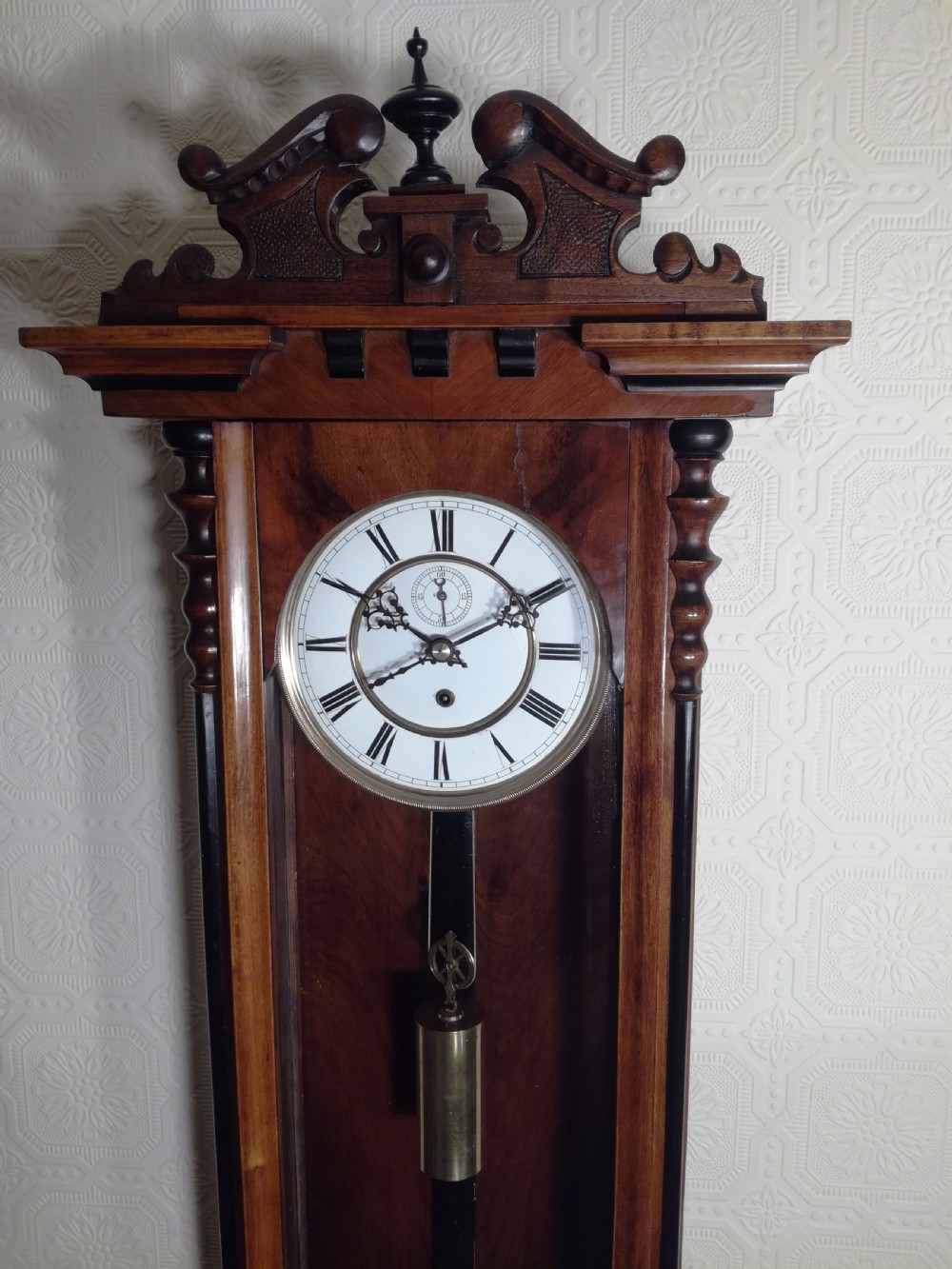 Slimline Vienna Timepiece Wall Clock View III