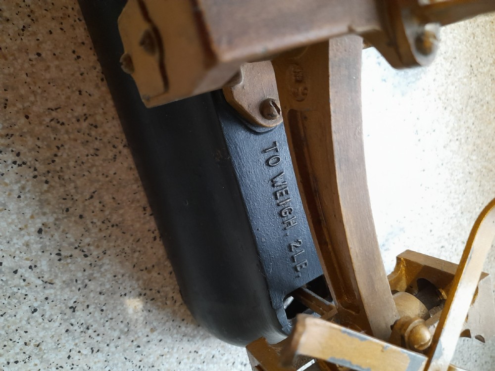 Avery Kitchen Scales View IV