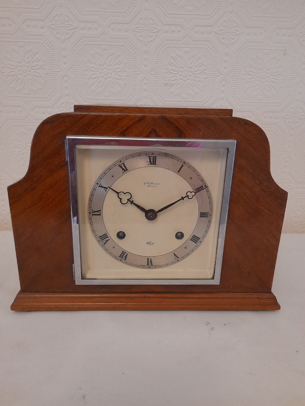 Art-Deco, Elliott, Walnut Mantel Clock.  View V