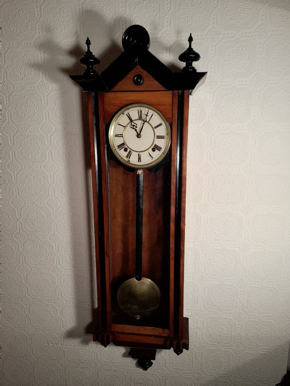 Spring driven, Slim-line Vienna Wall Clock