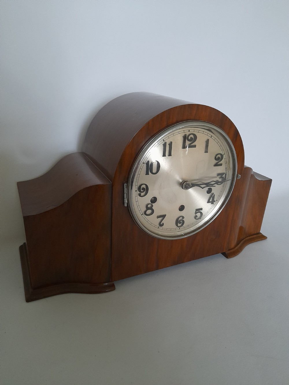 Art-Deco, Walnut, Westminster-Chime, Bracket/Mantel Clock. View III