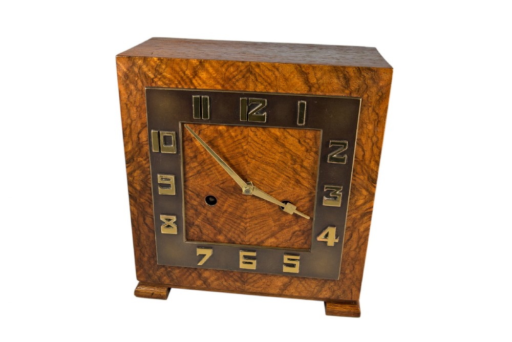Burr Walnut, Art-Deco, Mantel/Table Clock