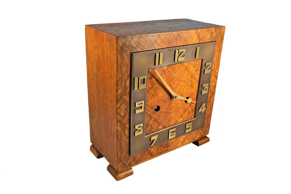Burr Walnut, Art-Deco, Mantel/Table Clock View III