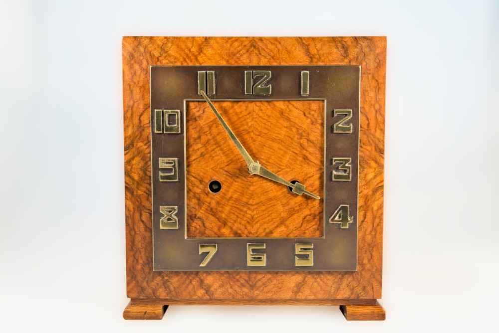 Burr Walnut, Art-Deco, Mantel/Table Clock View VIII