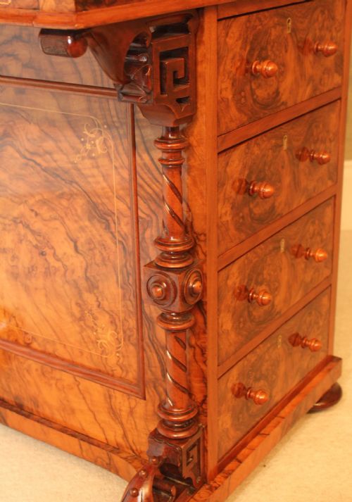 A FINE QUALITY VICTORIAN BURR WALNUT INLAID PIANO TOP POP UP DAVENPORT BY JAMES SHOOLBRED CO - ADDITIONAL PHOTO 14