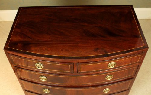 A BEAUTIFUL EDWARDIAN MAHOGANY INLAID BOW FRONTED CHEST - ADDITIONAL PHOTO 2