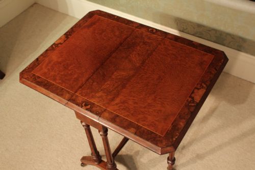 A STUNNING VICTORIAN THUYA AND BURR WALNUT INLAID AESTHETICAL BABY SUTHERLAND TABLE - ADDITIONAL PHOTO 7