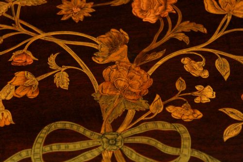 A LATE VICTORIAN MAHOGANY INLAID KIDNEY TABLE - ADDITIONAL PHOTO 1