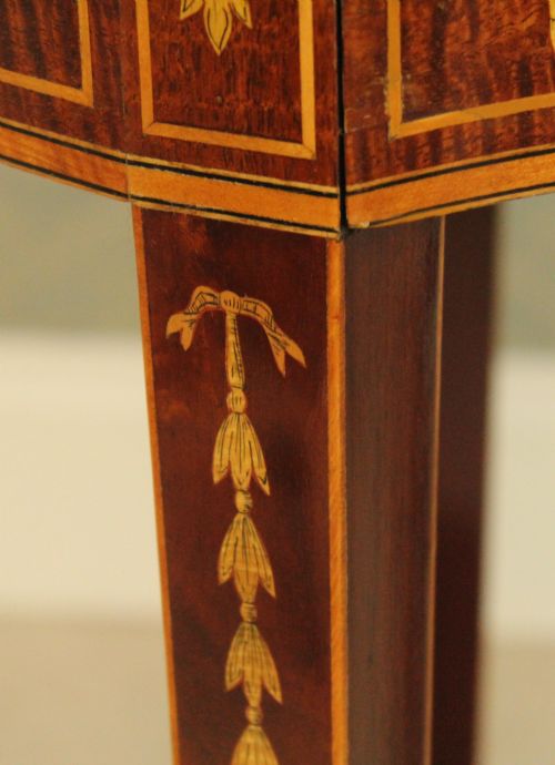 A LATE VICTORIAN MAHOGANY INLAID KIDNEY TABLE - ADDITIONAL PHOTO 2