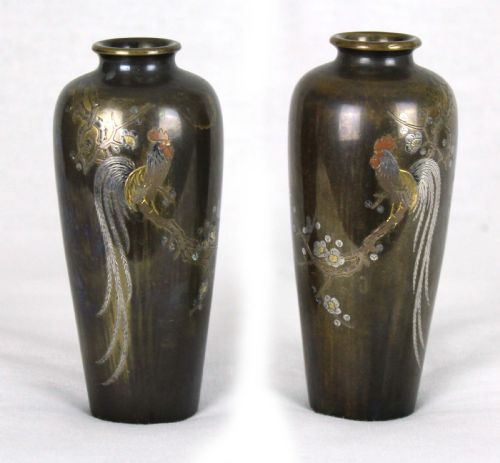 a decorative pair of japanese bronze cockerel vases - CATEGORY: ANTIQUE METAL - DATED 1900