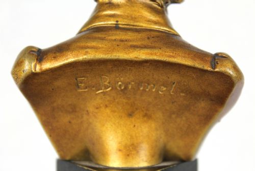 LATE 19TH CENTURY FRENCH BRONZE BUST OF MOZART BY EUGEN BORMEL ON BLACK BASE - ADDITIONAL PHOTO 5
