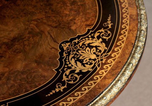 AN EXHIBITION QUALITY VICTORIAN ORMOLU MOUNTED BURR WALNUT MARQUETRY INLAID SMALL CENTREOCCASIONAL TABLE - ADDITIONAL PHOTO 2