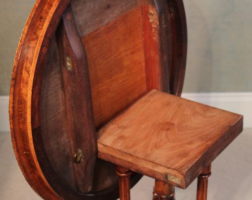 AN EXHIBITION QUALITY VICTORIAN ORMOLU MOUNTED BURR WALNUT MARQUETRY INLAID SMALL CENTREOCCASIONAL TABLE - ADDITIONAL PHOTO 7
