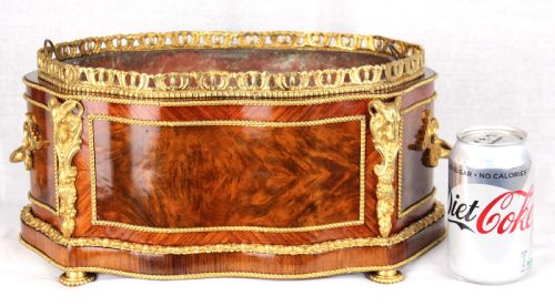 A FINE VICTORIAN BURR WALNUT AND AMBOYNA ORMOLU MOUNTED TABLE TOP JARDINERE - ADDITIONAL PHOTO 10