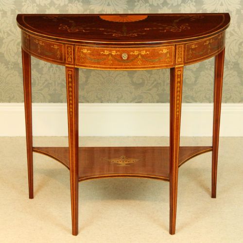 AN IMMACULATE QUALITY LATE VICTORIAN MAHOGANY INLAID DEMILUNE SIDE TABLE - ADDITIONAL PHOTO 3