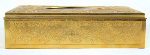 A FINE LATE 19TH C FRENCH FINELY ENGRAVED GILT METAL RECTANGULAR LADIES DRESSING CASKET - ADDITIONAL PHOTO 3