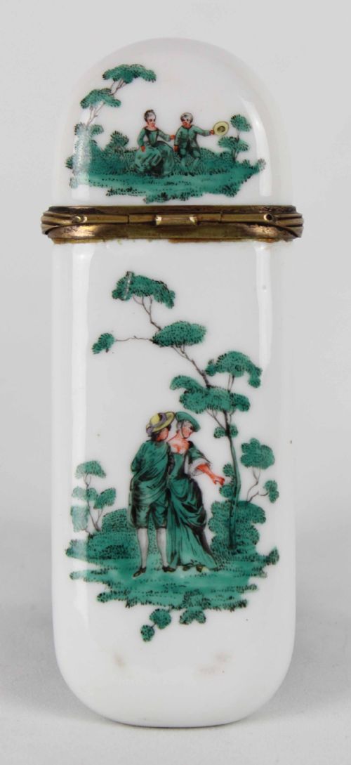 A SUPERB 19TH C FRENCH PORCELAIN ETUI - ADDITIONAL PHOTO 3