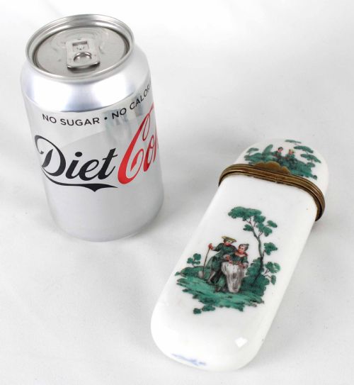 A SUPERB 19TH C FRENCH PORCELAIN ETUI - ADDITIONAL PHOTO 8