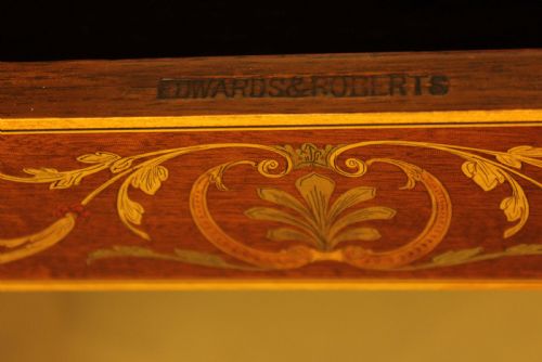 THE QUALITY LATE VICTORIAN MAHOGANY INLAID DISPLAY CABINET - ADDITIONAL PHOTO 2
