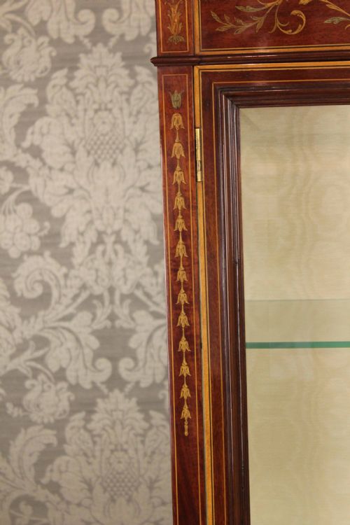 THE QUALITY LATE VICTORIAN MAHOGANY INLAID DISPLAY CABINET - ADDITIONAL PHOTO 5