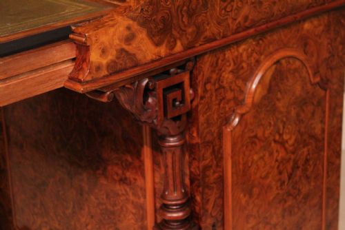 A FINE BURR WALNUT VICTORIAN PIANO TOP POP UP DAVENPORT - ADDITIONAL PHOTO 3