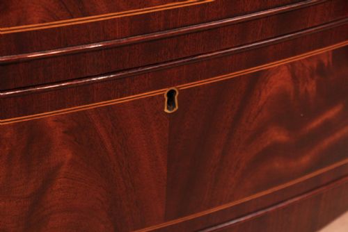 THE QUALITY EDWARDIAN MAHOGANY INLAID BOW FRONTED CHEST - ADDITIONAL PHOTO 4