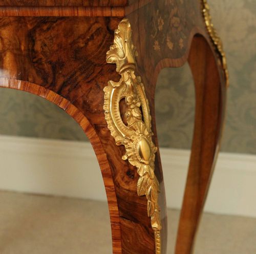 AN EXCEPTIONAL VICTORIAN BURR WALNUT INLAID AND ORMOLU MOUNTED JARDINIRE - ADDITIONAL PHOTO 3