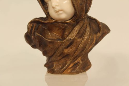 DOMINIQUE ALONZO 19101930 BRONZE AND IVORY BABY FACE ON WHITE ONYX BASE - ADDITIONAL PHOTO 2