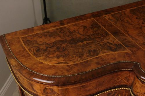 THE EXHIBITION QUALITY VICTORIAN BURRWALNUT INLAID AND ORMOLU CREDENZA - ADDITIONAL PHOTO 7