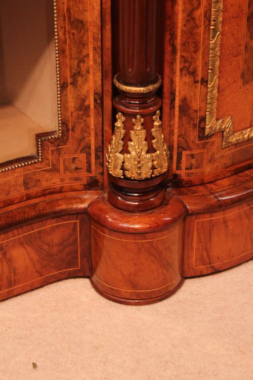 THE EXHIBITION QUALITY VICTORIAN BURRWALNUT INLAID AND ORMOLU CREDENZA - ADDITIONAL PHOTO 11