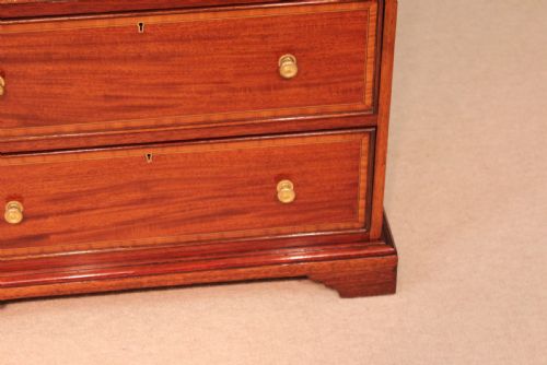 A SUPERB EDWARDIAN MAHOGANY INLAID PEDESTAL CHEST OF DRAWERS - ADDITIONAL PHOTO 1