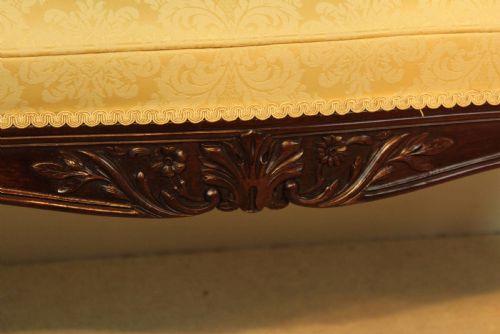 A MAHOGANY LATE VICTORIAN PERIOD STOOL BY EDWARDS ROBERTS OF LONDON - ADDITIONAL PHOTO 1